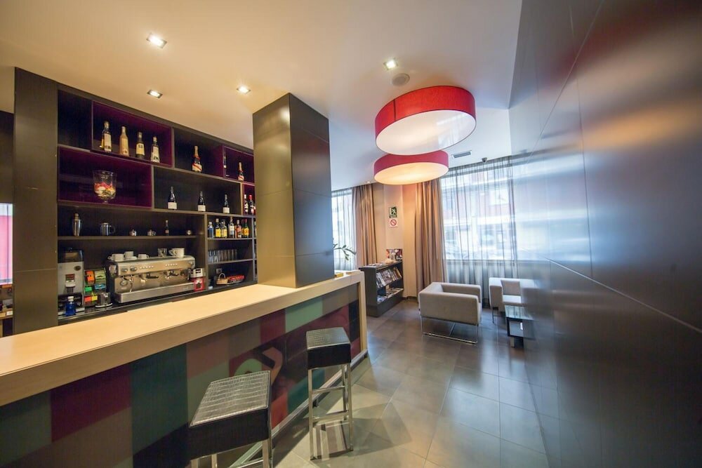 Фото Hotel Aroi Ponferrada