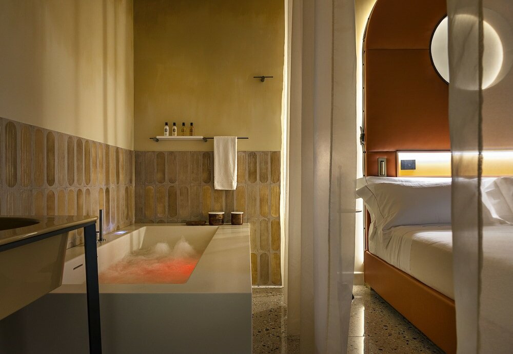 Фото Enterprise Hotel