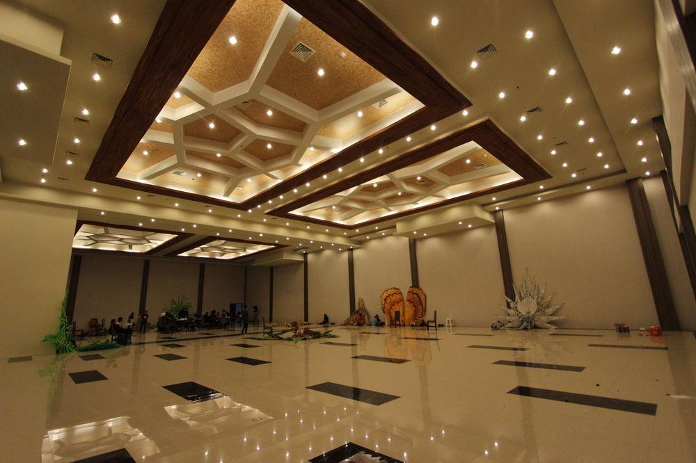 Фото The Sun Hotel Madiun