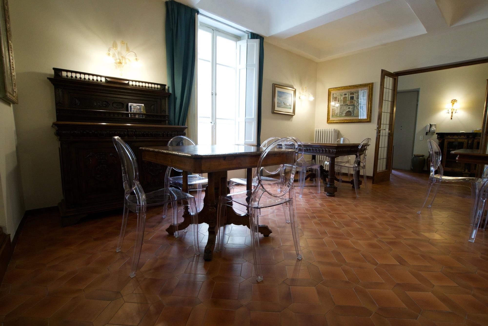 Фото La Terrazza di VIA Elisa