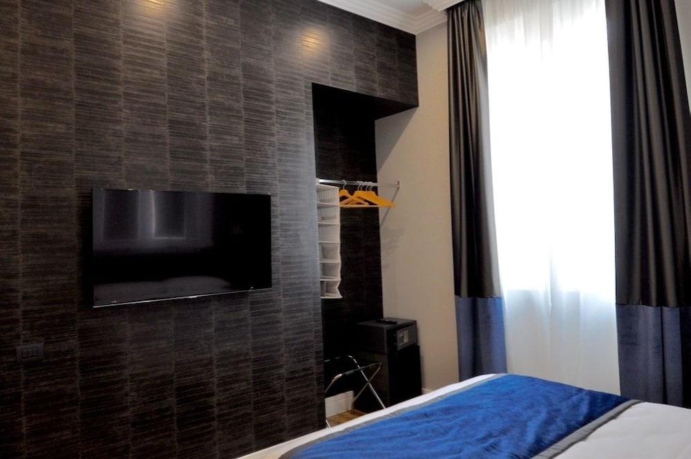 Фото Place 24 Suites & Wellness