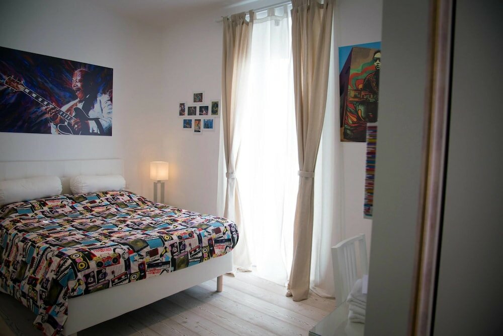 Фото Big Johnny B