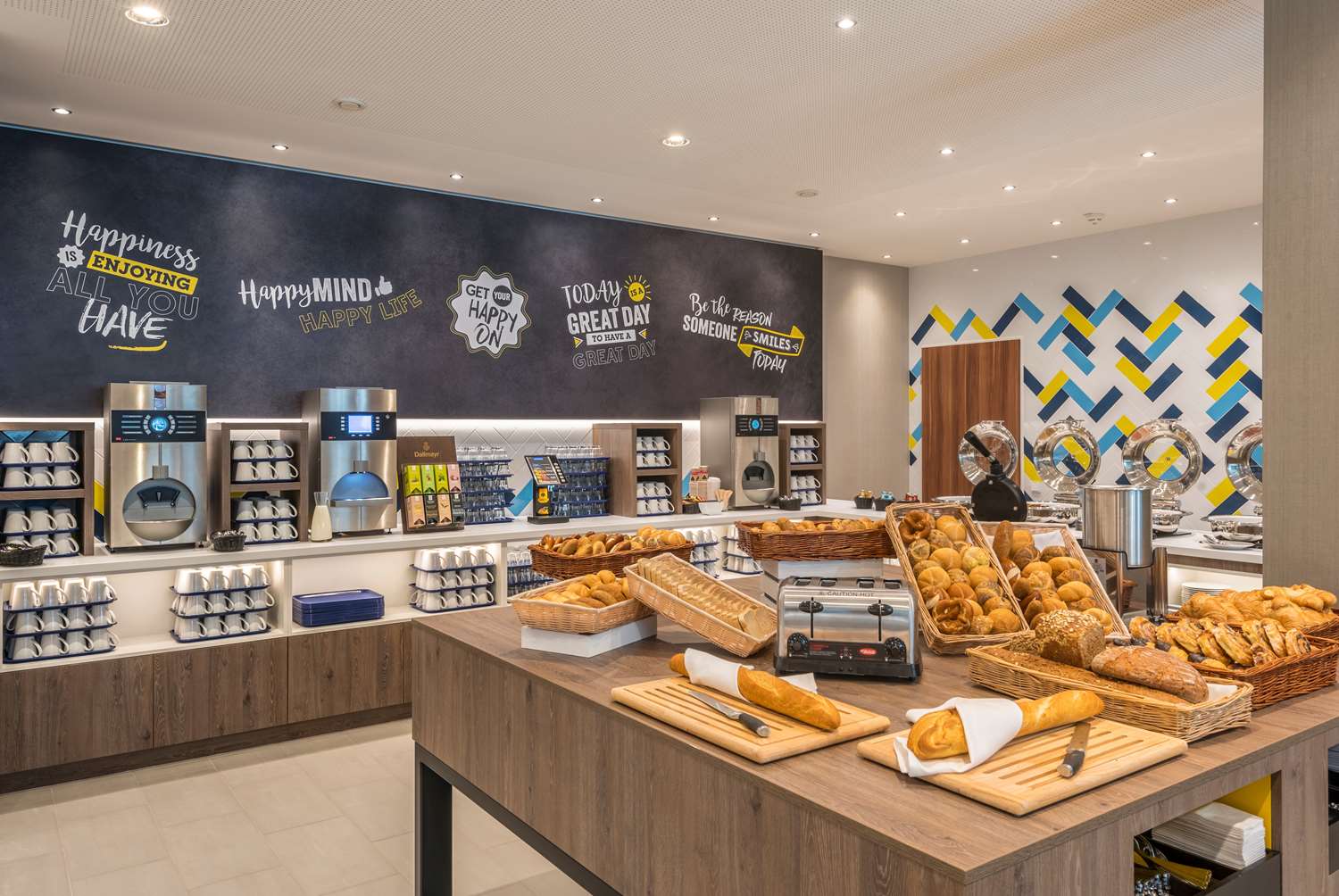 Фото Hampton by Hilton Munich City West