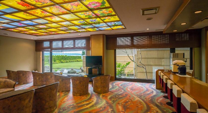 Фото Katayamazu Onsen Kanoya Korakuen