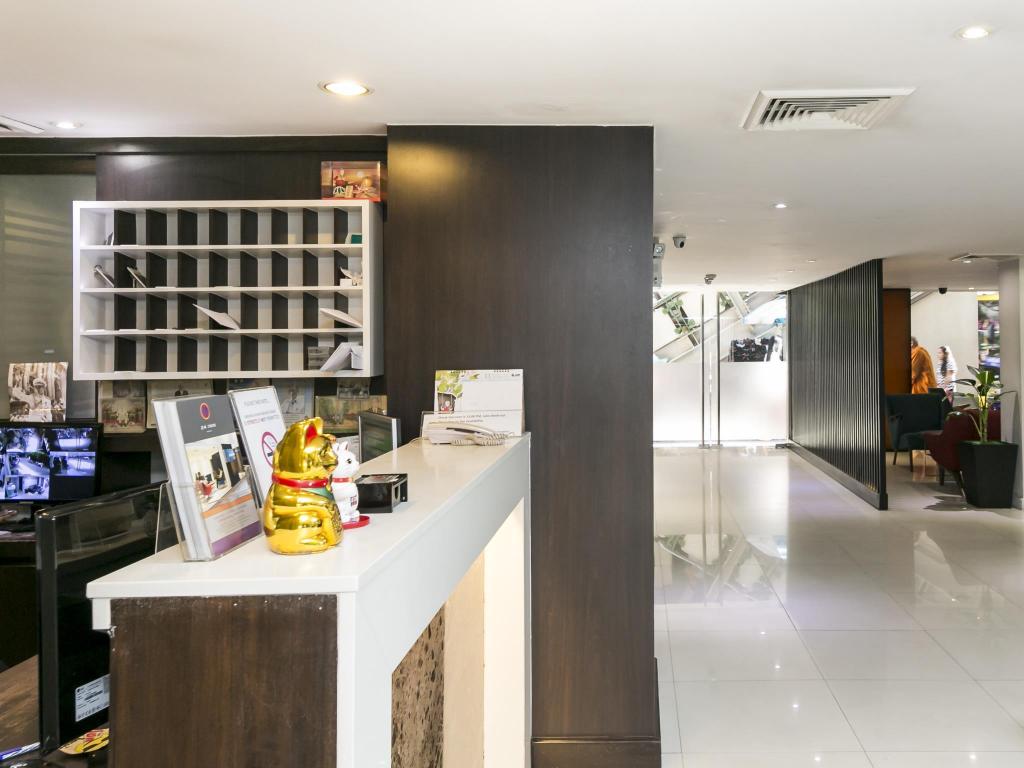 Фото 24 Inn Hotel