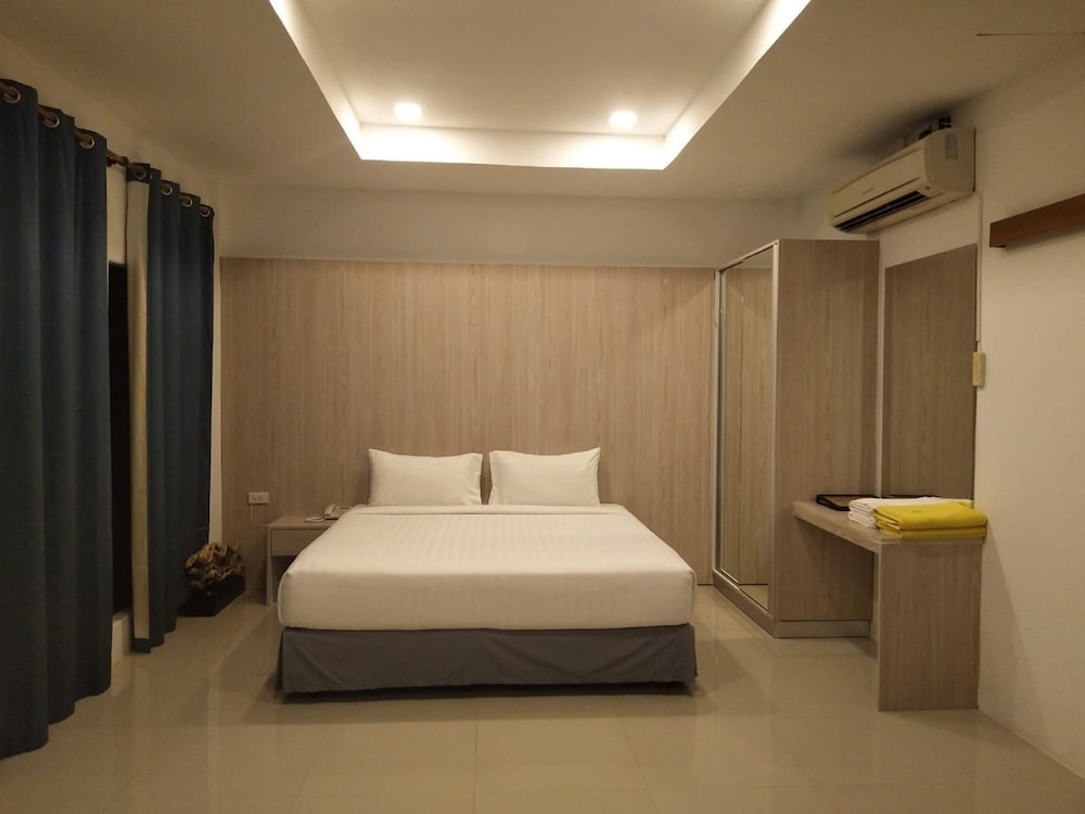 Фото Sunset Beach Club Hotel & SPA