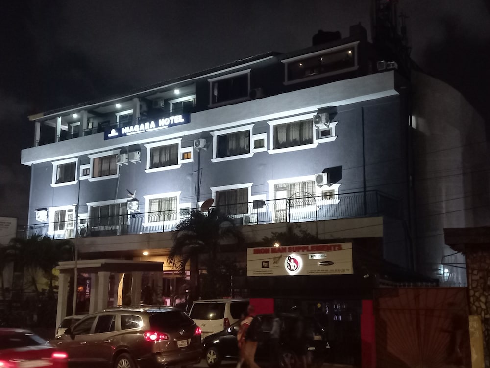 Фото Niagara Hotel