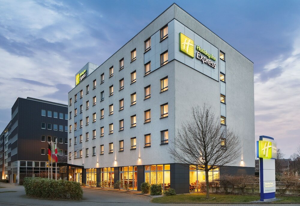 Фото Holiday Inn Express Dusseldorf - City North