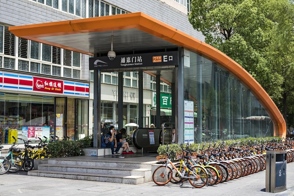 Фото Chengdu Wenjun courtyard Hotel