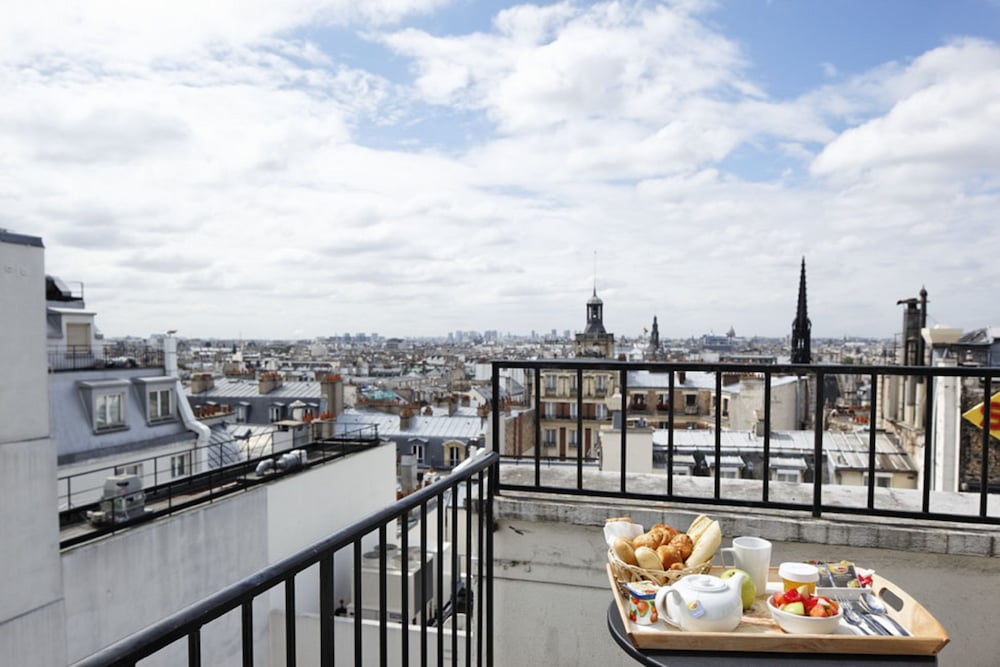 Фото Nh Paris Gare de l Est