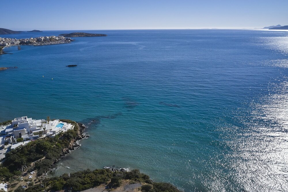 Фото The Island Concept