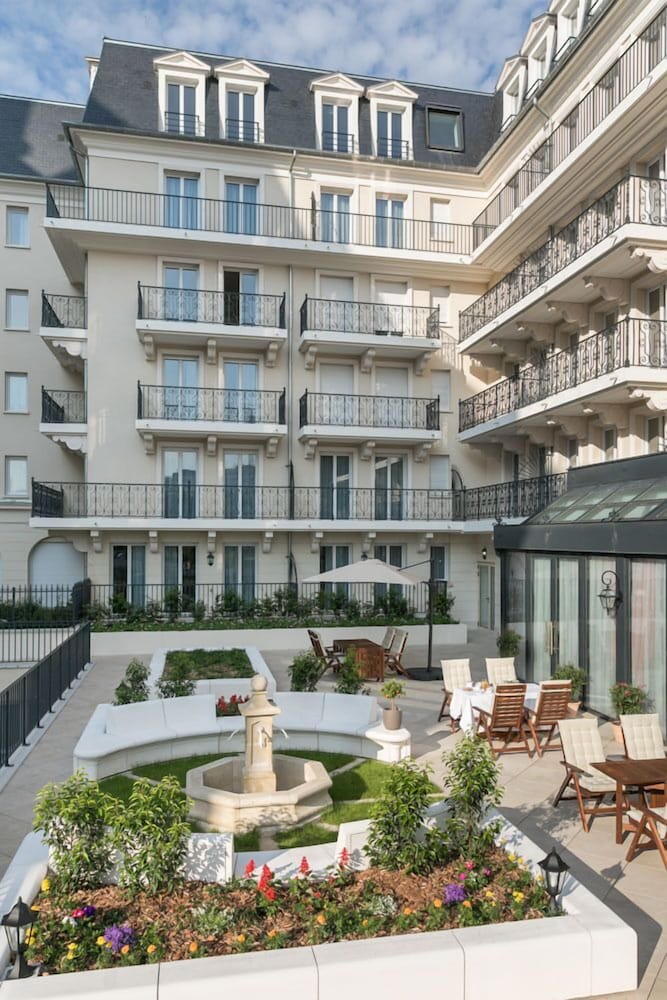 Фото Villa Medicis Puteaux