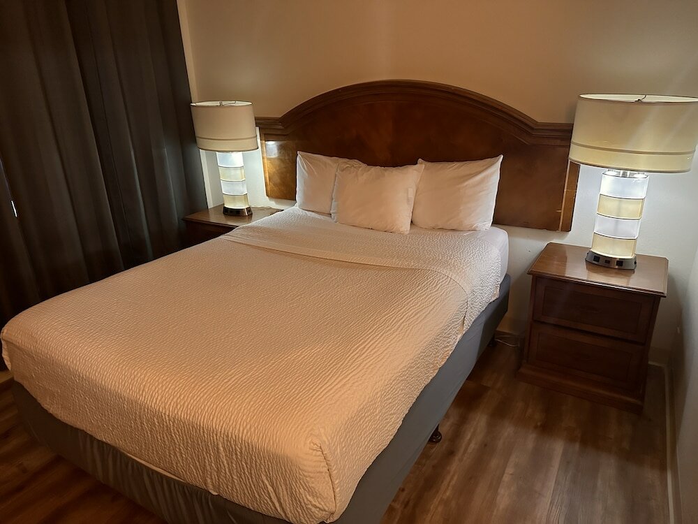 Фото Ramada by Wyndham Anchorage Downtown