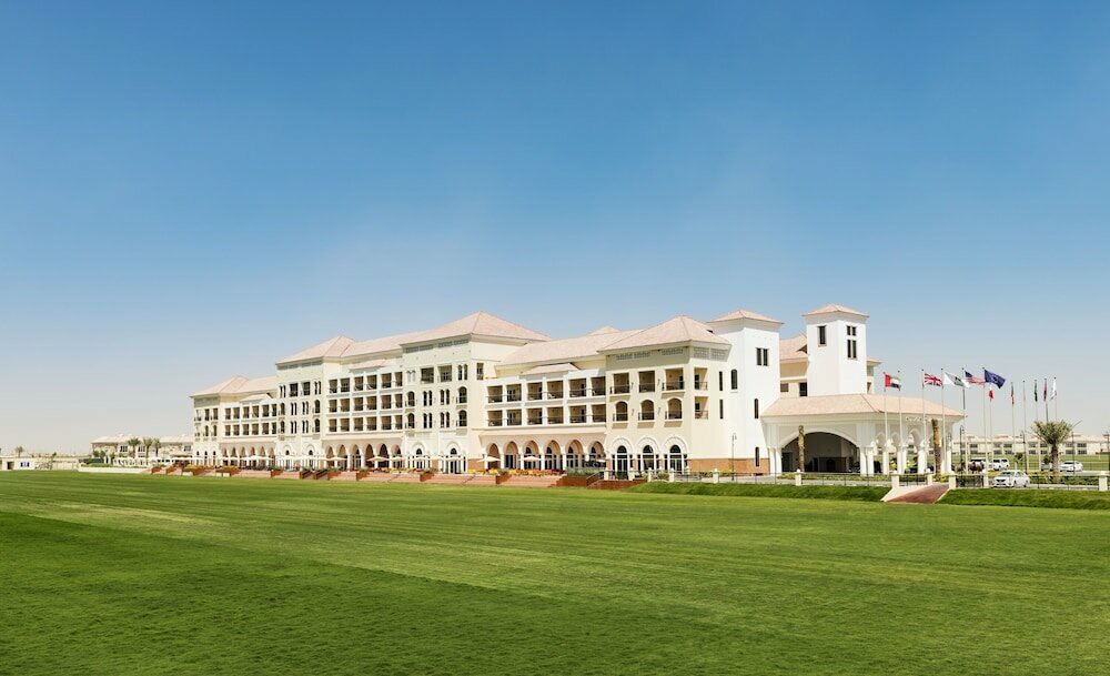 Hotel Al Habtoor Polo Resort, Dubai, photo