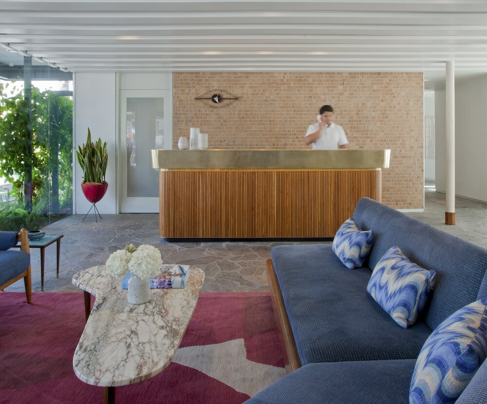 Фото Beverly Laurel Hotel