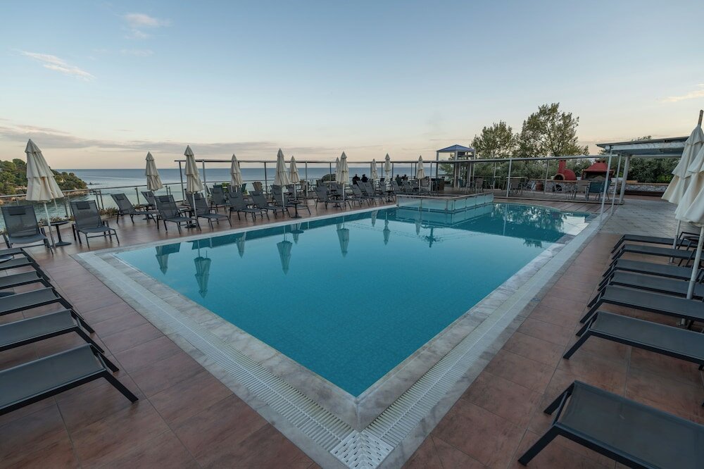 Фото La Luna Hotel