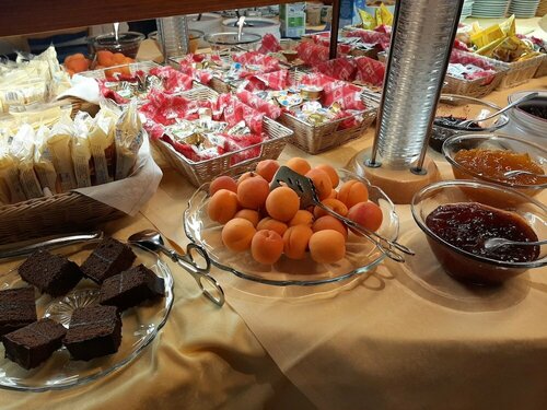 Внешний вид отеля Hotel Rodes в Кастельрутто, фото 5