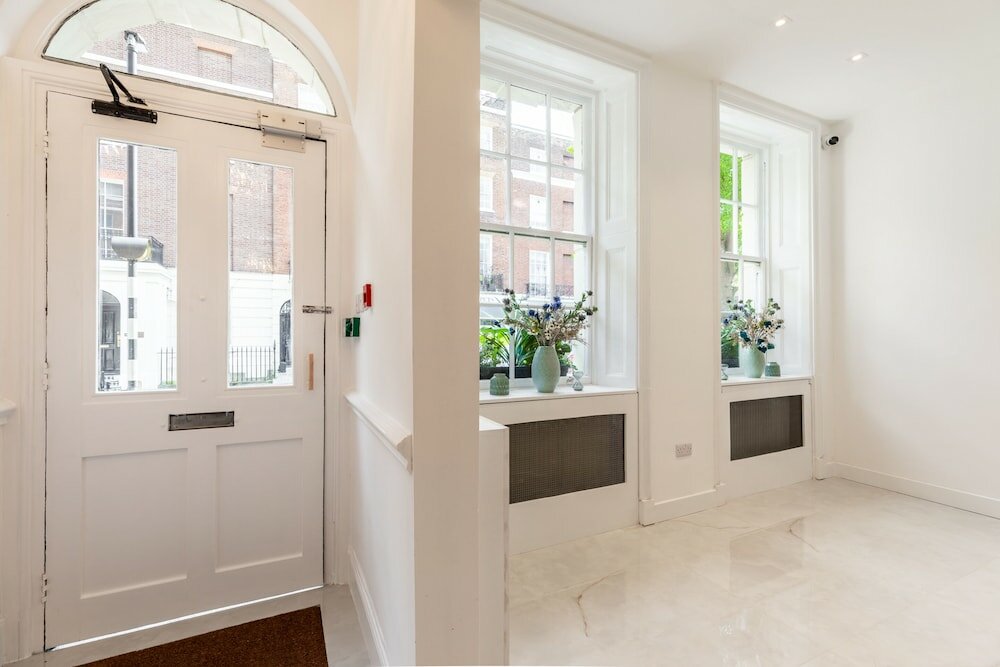 Фото Griffin House Hotel