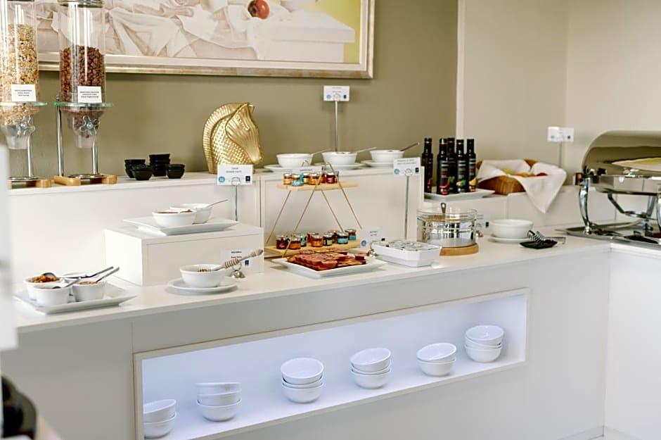 Фото Hotel Erika