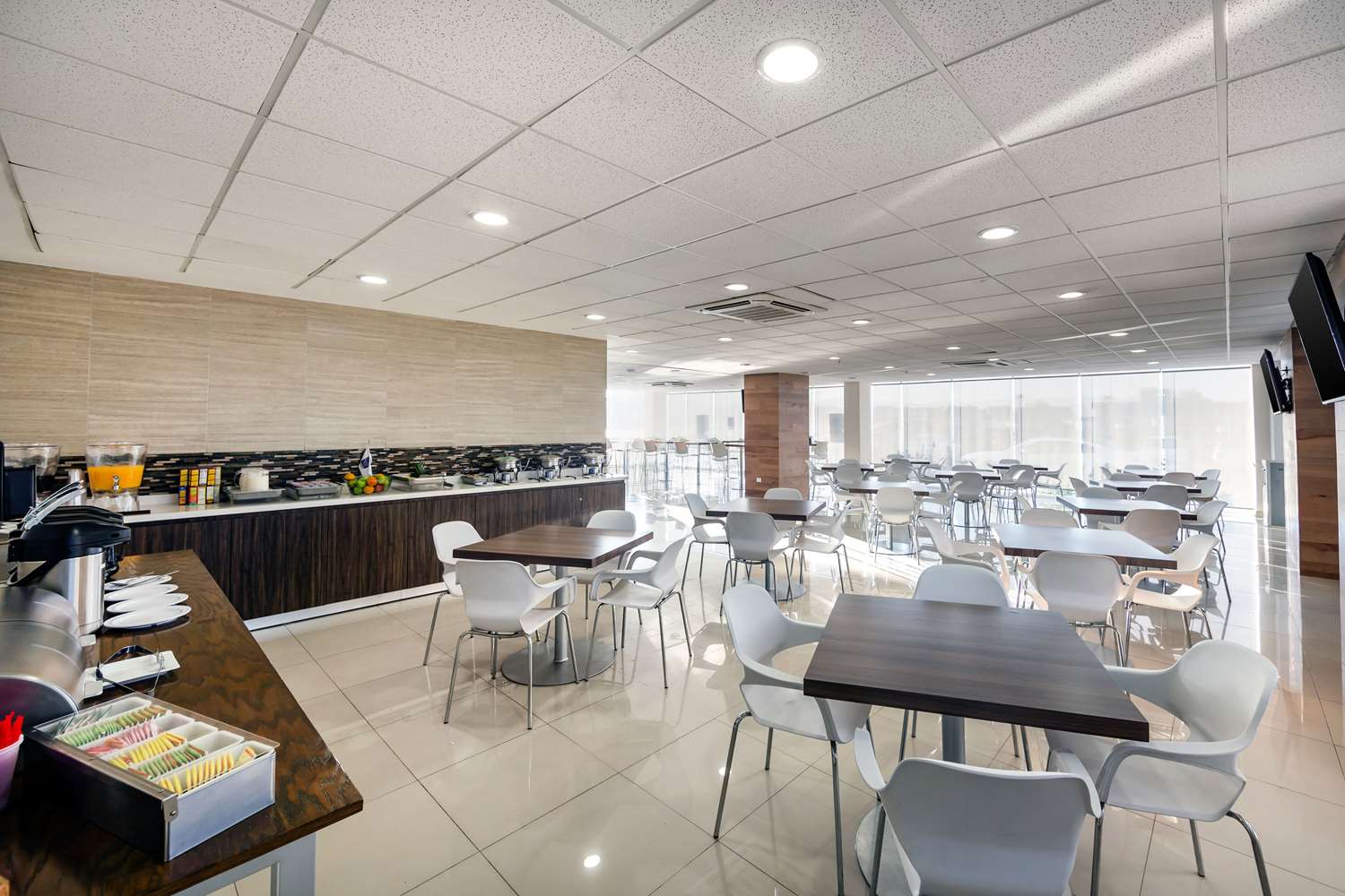 Фото Sleep Inn Tijuana