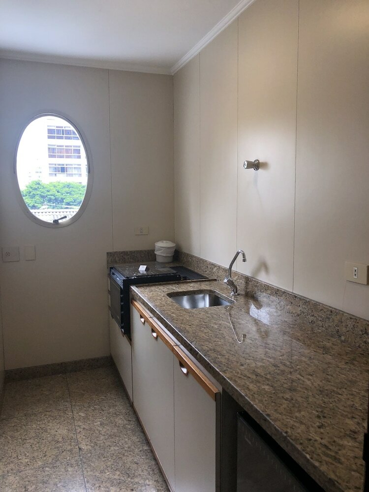 Фото Regent Park Hotel