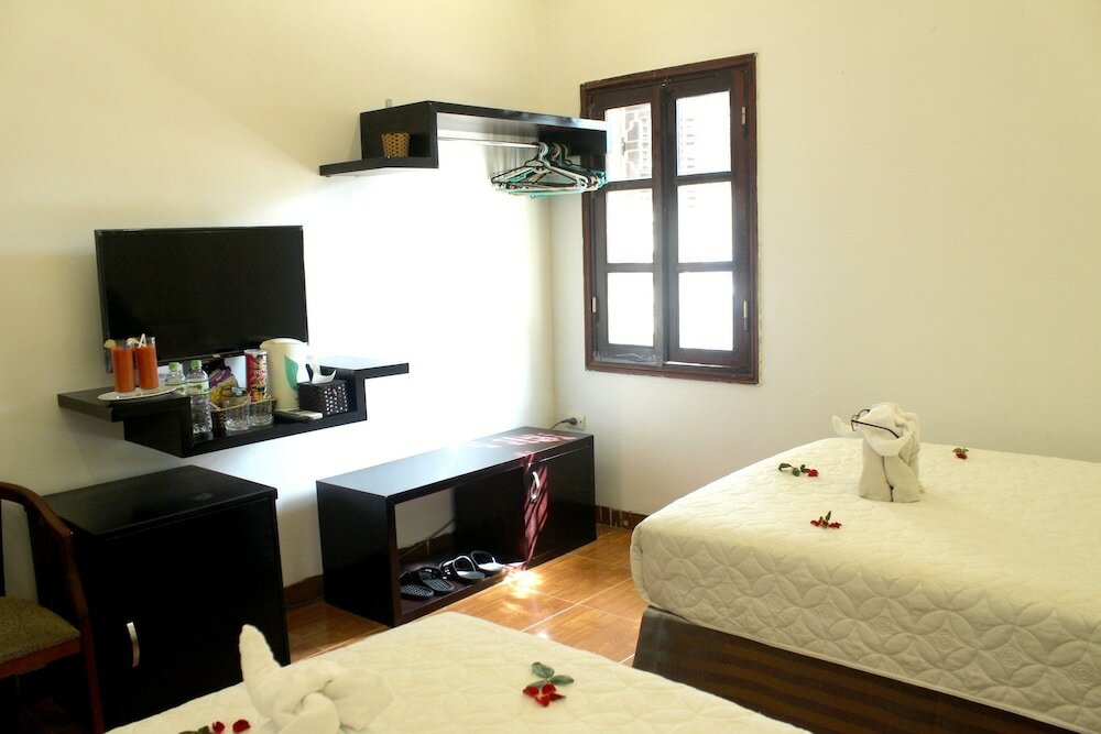 Фото Le Petit Hanoi Hotel