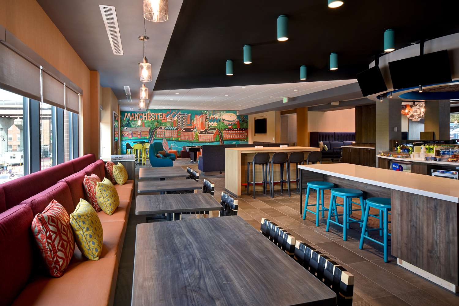 Фото Tru by Hilton Manchester Downtown