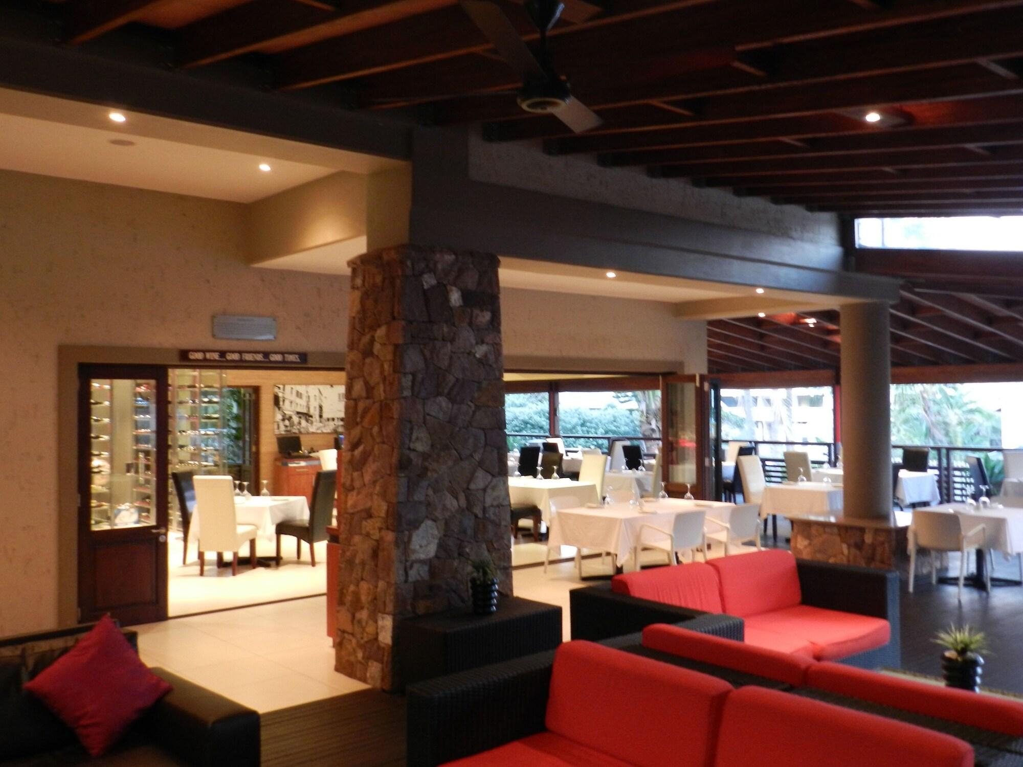 Фото Coco De Mer Boutique Hotel