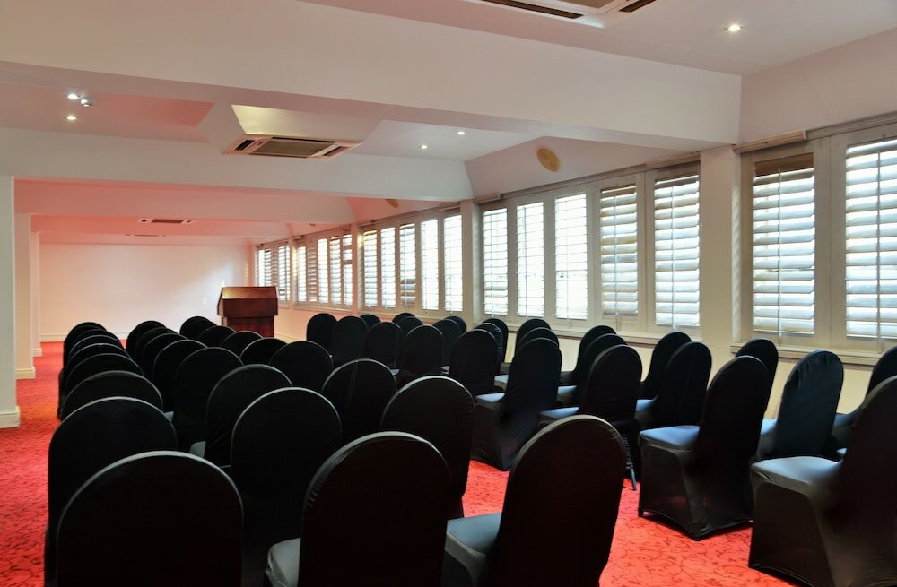 Фото Capetonian Hotel