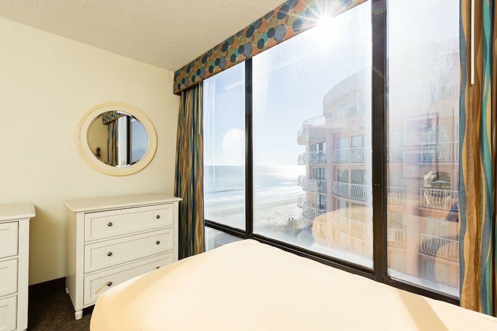 Фото Schooner Beach and Racquet Club by Capital Vacations