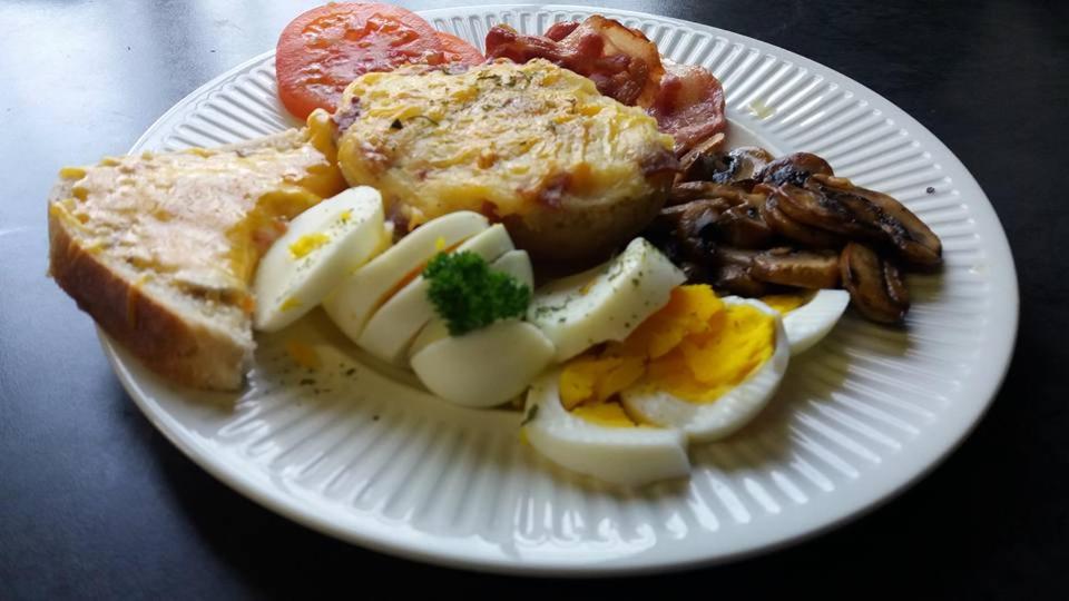 Фото Top House Bed & Breakfast