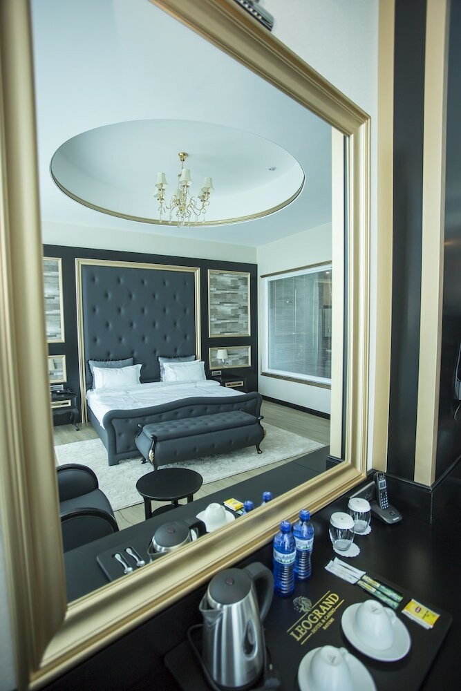 Фото Jrw Welmond Hotel & Casino