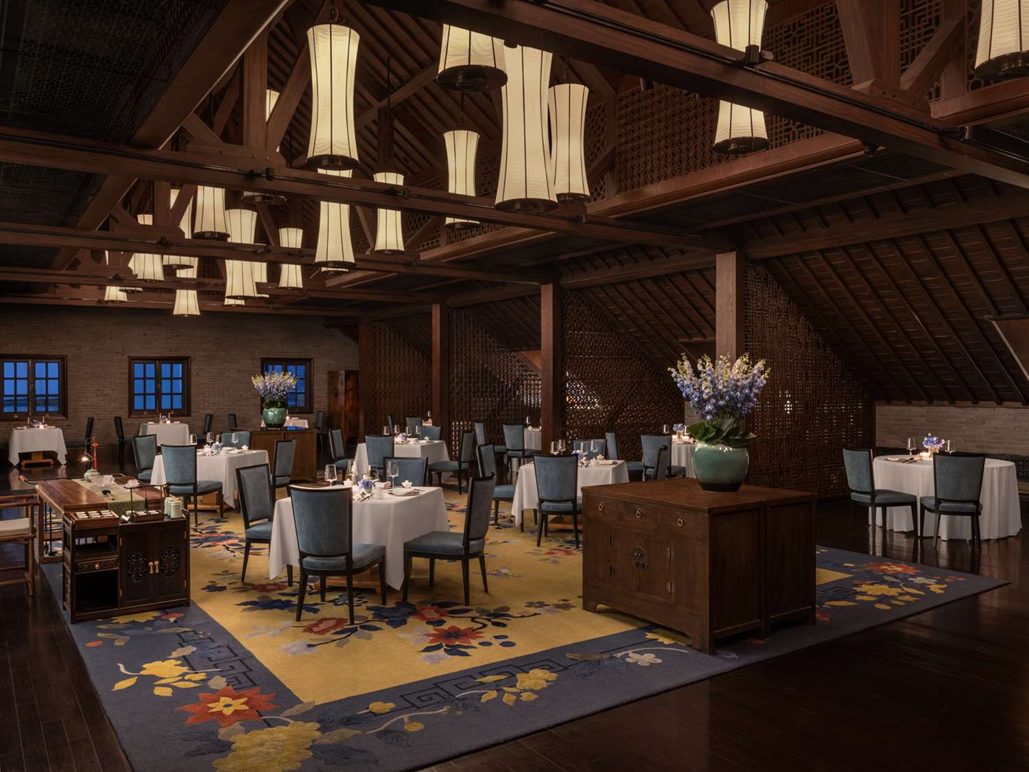 Фото Waldorf Astoria Shanghai on the Bund