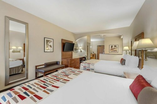 Внешний вид отеля Best Western Alamo Suites в Сан-Антонио, фото 3