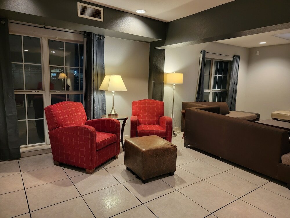 Фото Extend-a-Suites Amarillo West