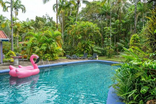 Гостиница Pink Flamingo Resort в Порту-Дугласе