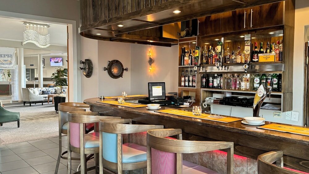 Фото Lüderitz Nest Hotel