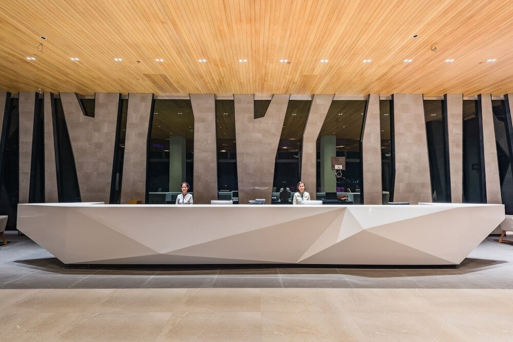 Фото Oceanfront Beach Resort