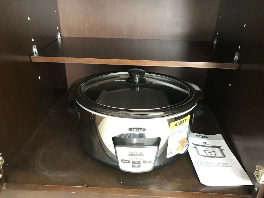 Фото Tideview 166 · New Ultra Modern & Super Clean 3 Full Suites