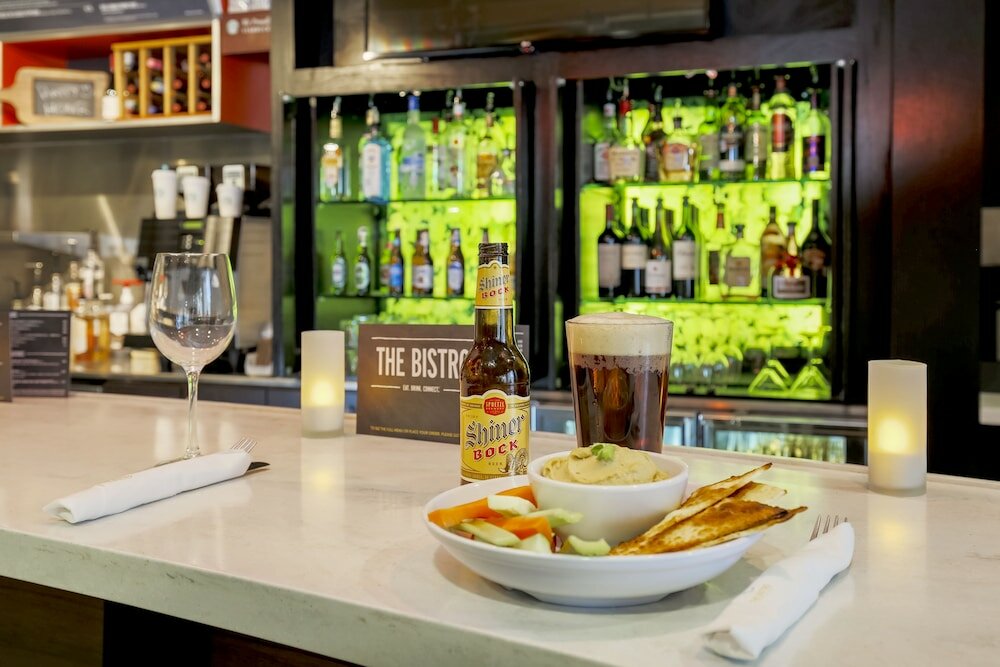 Фото Courtyard by Marriott Dallas - Lewisville