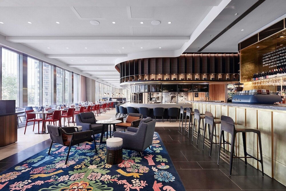 Фото W Melbourne