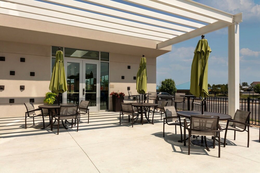 Фото SpringHill Suites Kansas City Airport