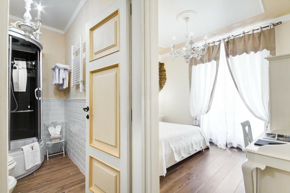 Фото Lunaria Suites Rome