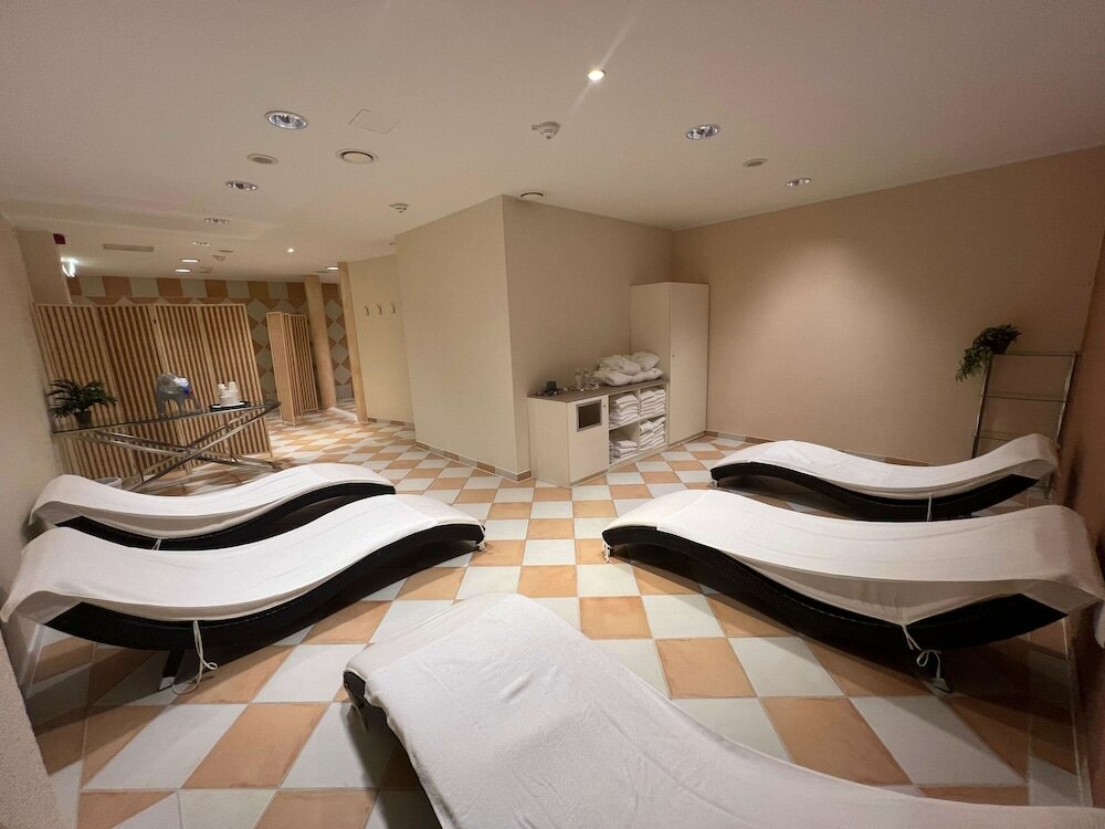 Фото Ghotel hotel & living Göttingen