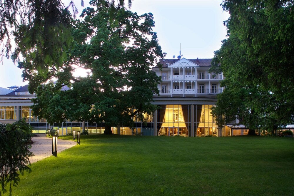 Фото Steigenberger Hotel Der Sonnenhof