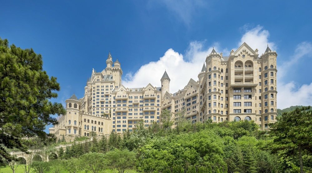 Фото The Castle Hotel a Luxury Collection Hotel Dalian