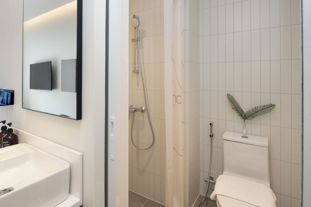 Фото Jono Bangkok Asok Hotel