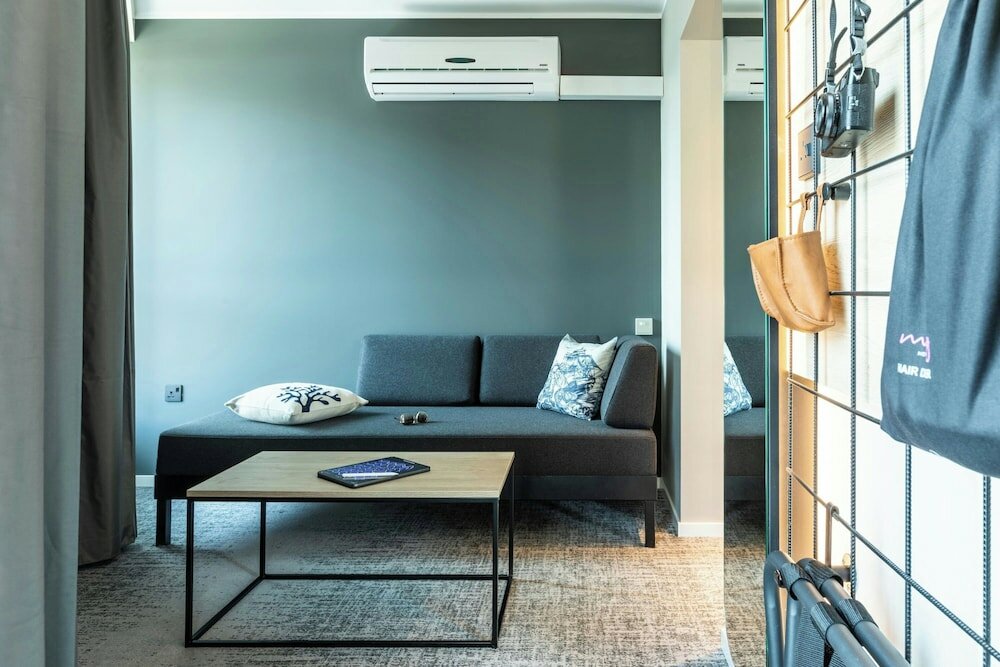 Фото Moxy Plymouth