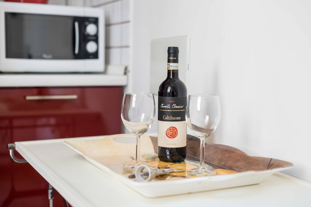 Фото Charming 2bed Apt Overlooking Duomo