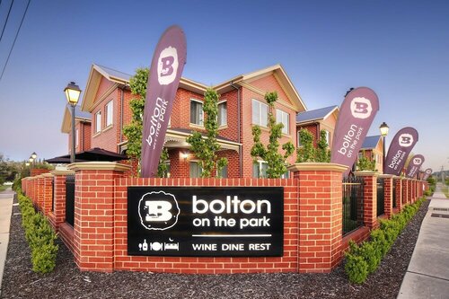 Гостиница Best Western Plus Bolton on the Park в Уогга-Уогга